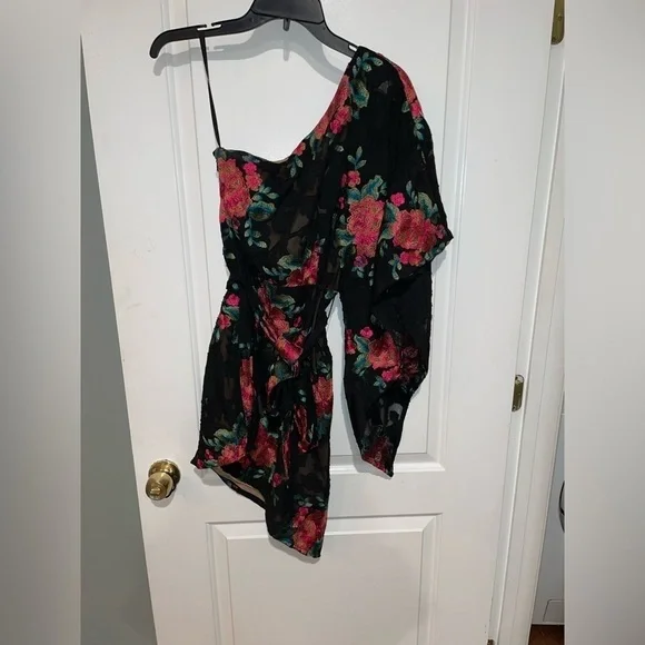 Michael Costello x REVOLVE Sasha Mini Dress in Fuchsia Floral 🌺 - Picture 10 of 13